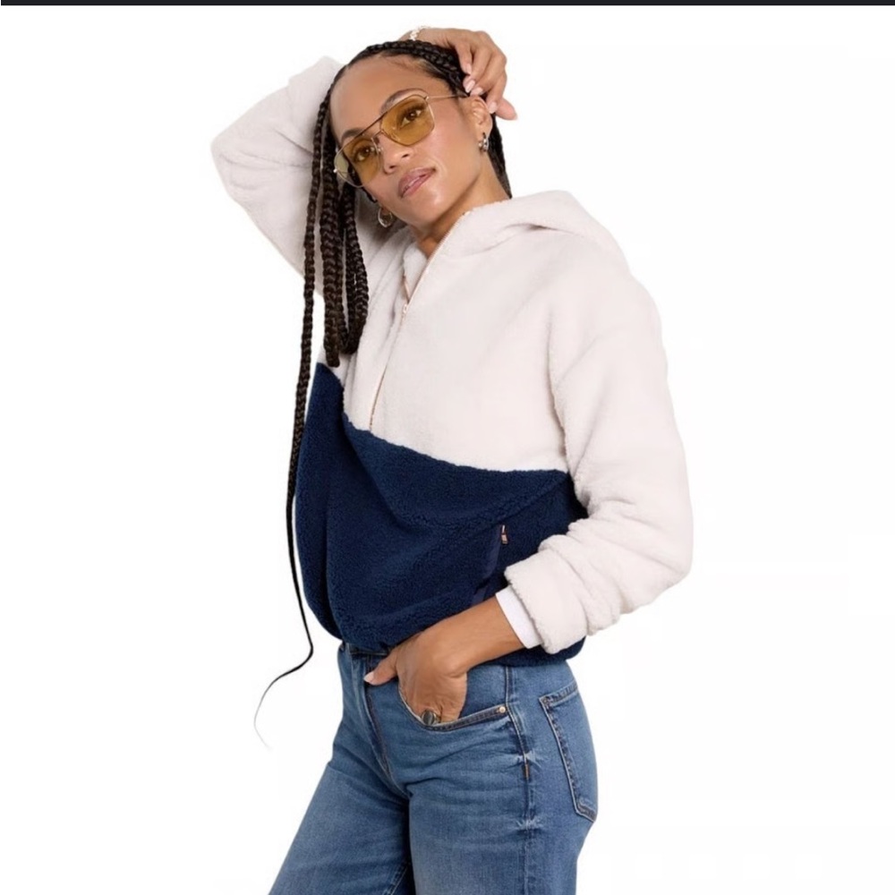 Evereve Reese Sherpa Quarter-Zip Pullover Hooded Fleece Jacket